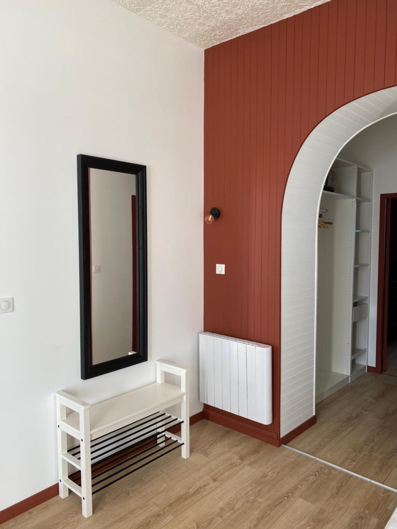 Hotel La Bonne Hotesse Chambon-sur-Lac Habitación foto